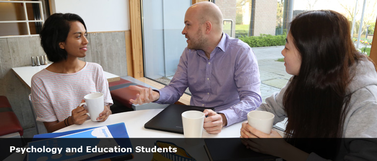 students in cafe