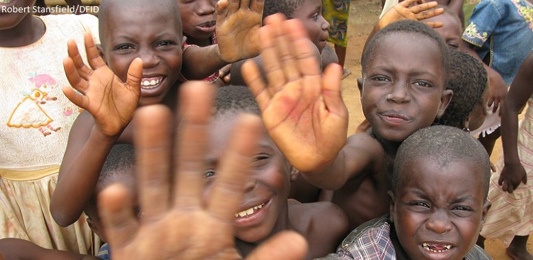 Children from Ivory Coast go to school in Liberia